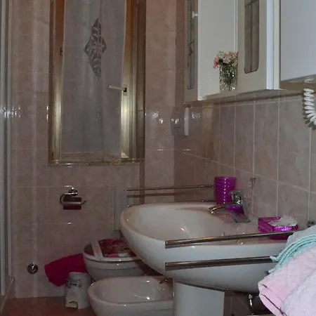 La Casa Delle Rose With Air Conditioning