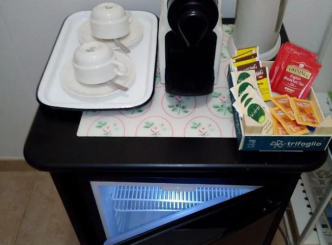 La Casa Delle Rose: Cozy Air-conditioned Retreat